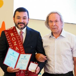 ICYF President H.E. Taha Ayhan Awarded “Rose of The World” Gold Medal in Kazan